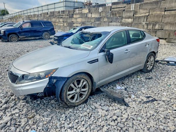 2013 KIA OPTIMA — Front 3/4