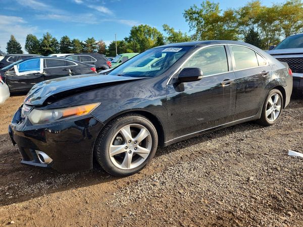 2013 ACURA TSX — Front 3/4