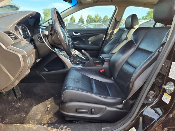 2013 ACURA TSX — DENT