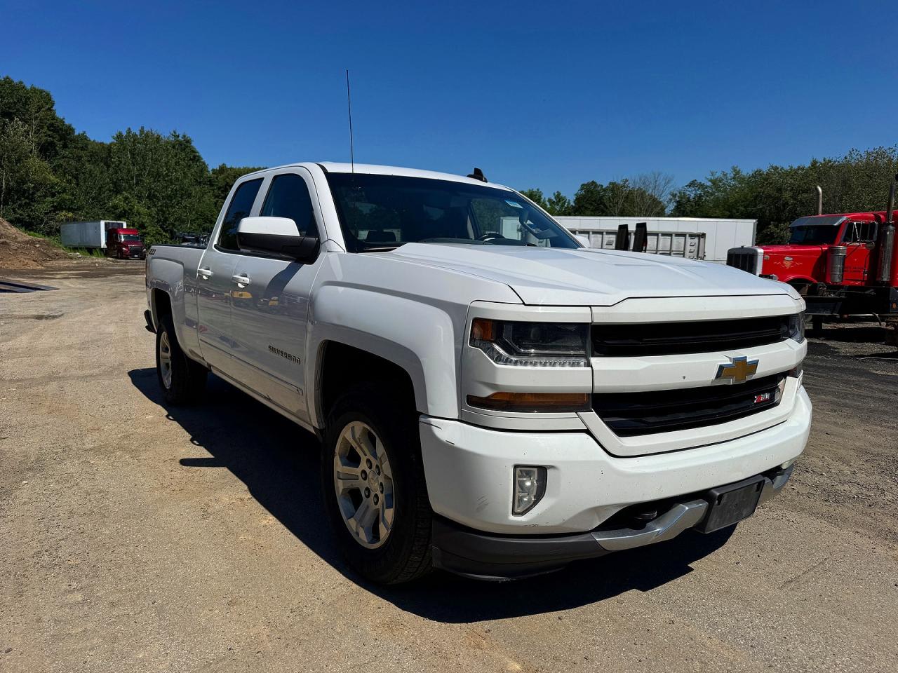 2018 CHEVROLET SILVERADO LT