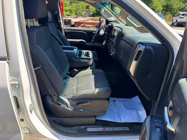 2018 CHEVROLET SILVERADO LT