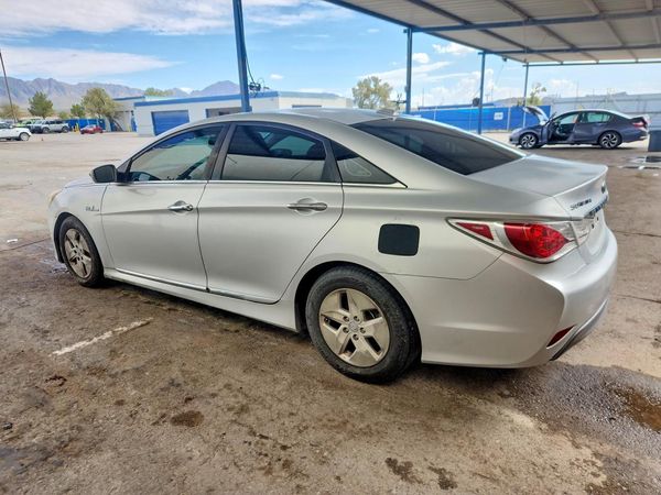 2012 HYUNDAI SONATA — DSRA