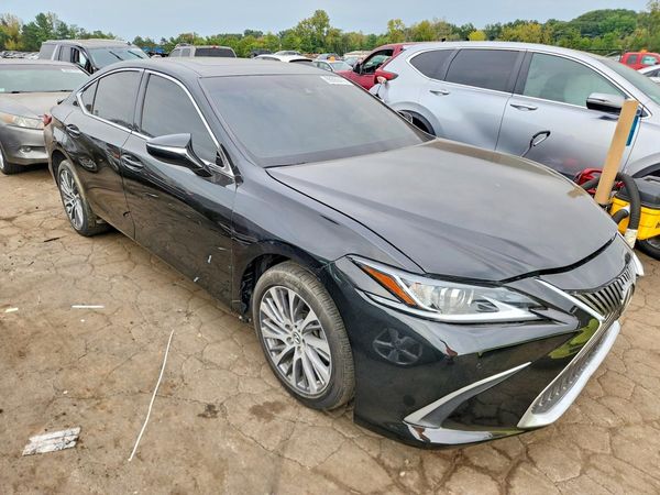 2021 LEXUS ES 250 350 Premium — Passenger 3/4