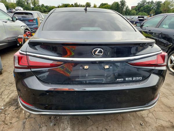 2021 LEXUS ES 250 350 Premium — DIRR