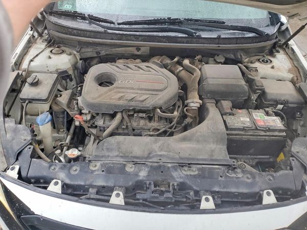 2015 HYUNDAI SONATA — Engine bay