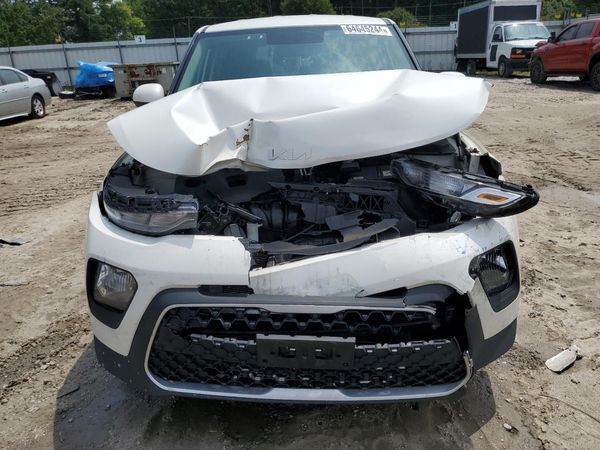 2022 KIA SOUL