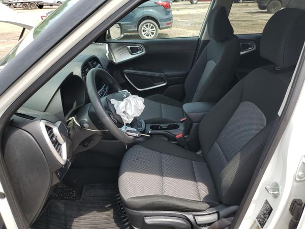 2022 KIA SOUL