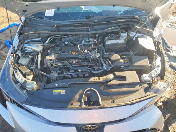 2025 TOYOTA COROLLA LE — Engine bay