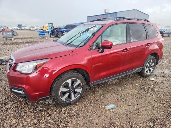 2018 SUBARU FORESTER — Front 3/4