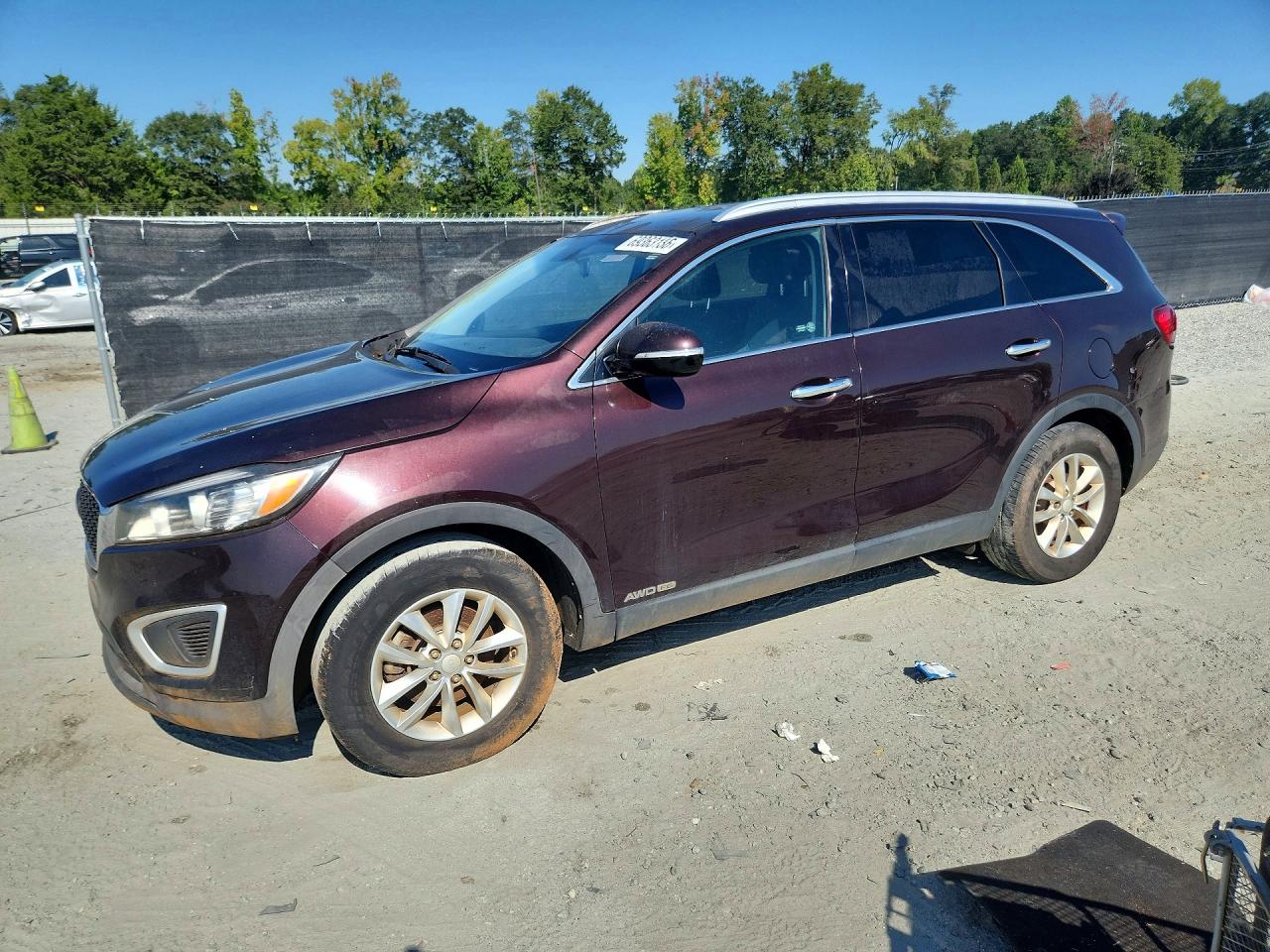 2016 KIA SORENTO L / LX