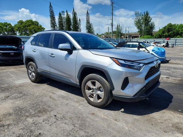 2025 TOYOTA RAV4
