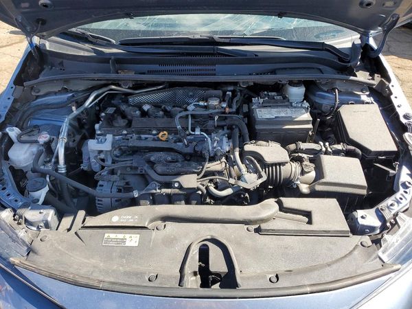 2025 TOYOTA COROLLA LE — Engine bay
