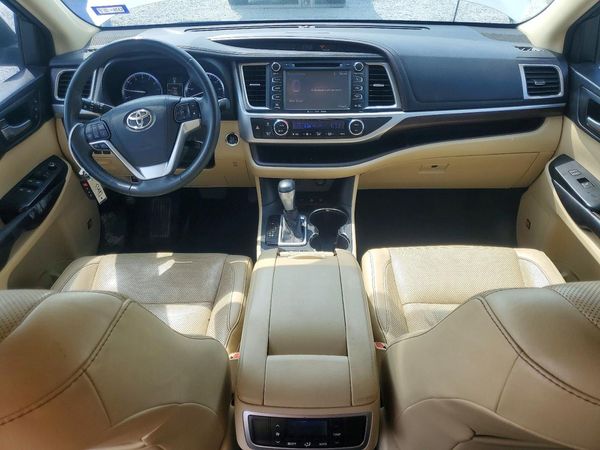 2016 TOYOTA HIGHLANDER — CKPT