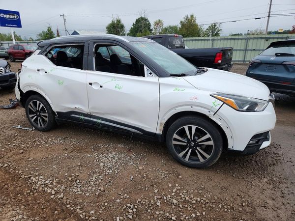 2019 NISSAN KICKS