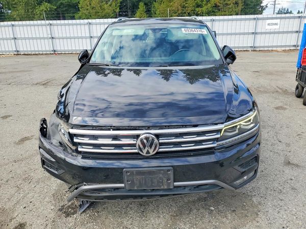 2018 VOLKSWAGEN TIGUAN 4Motion SEL Premium — DIRF