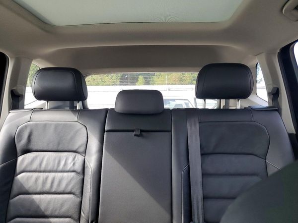 2018 VOLKSWAGEN TIGUAN 4Motion SEL Premium — SUVN
