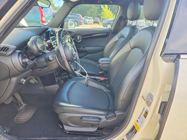 2015 MINI COOPER — DENT