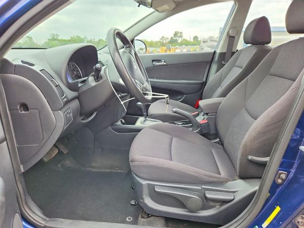 2012 HYUNDAI ELANTRA GLS — DENT