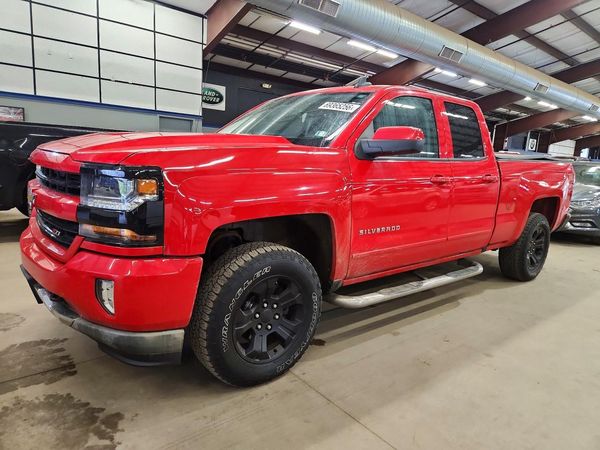 2017 CHEVROLET SILVERADO — DSFA — Front 3/4