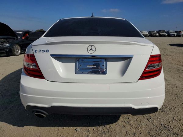 2013 MERCEDES-BENZ C C250 — DIRR