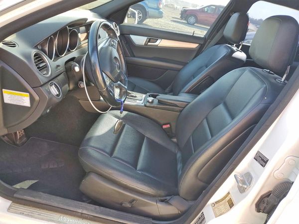 2013 MERCEDES-BENZ C C250 — DENT