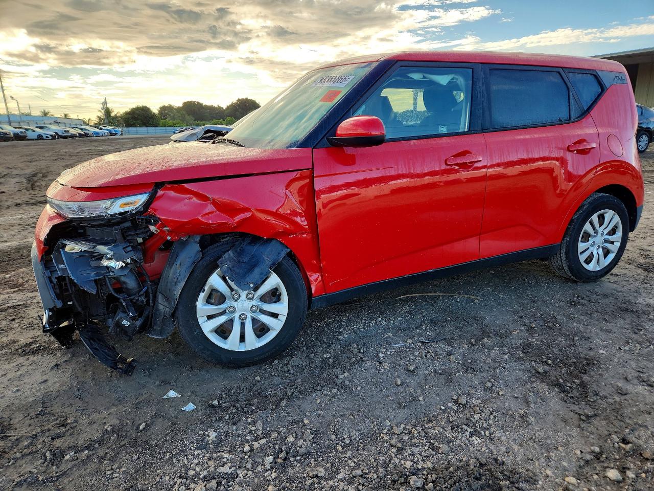 2020 KIA SOUL — Front 3/4