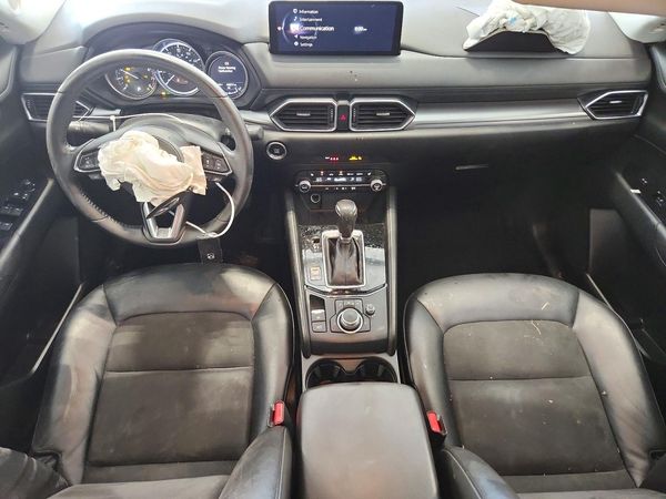 2023 MAZDA CX-5 — CKPT