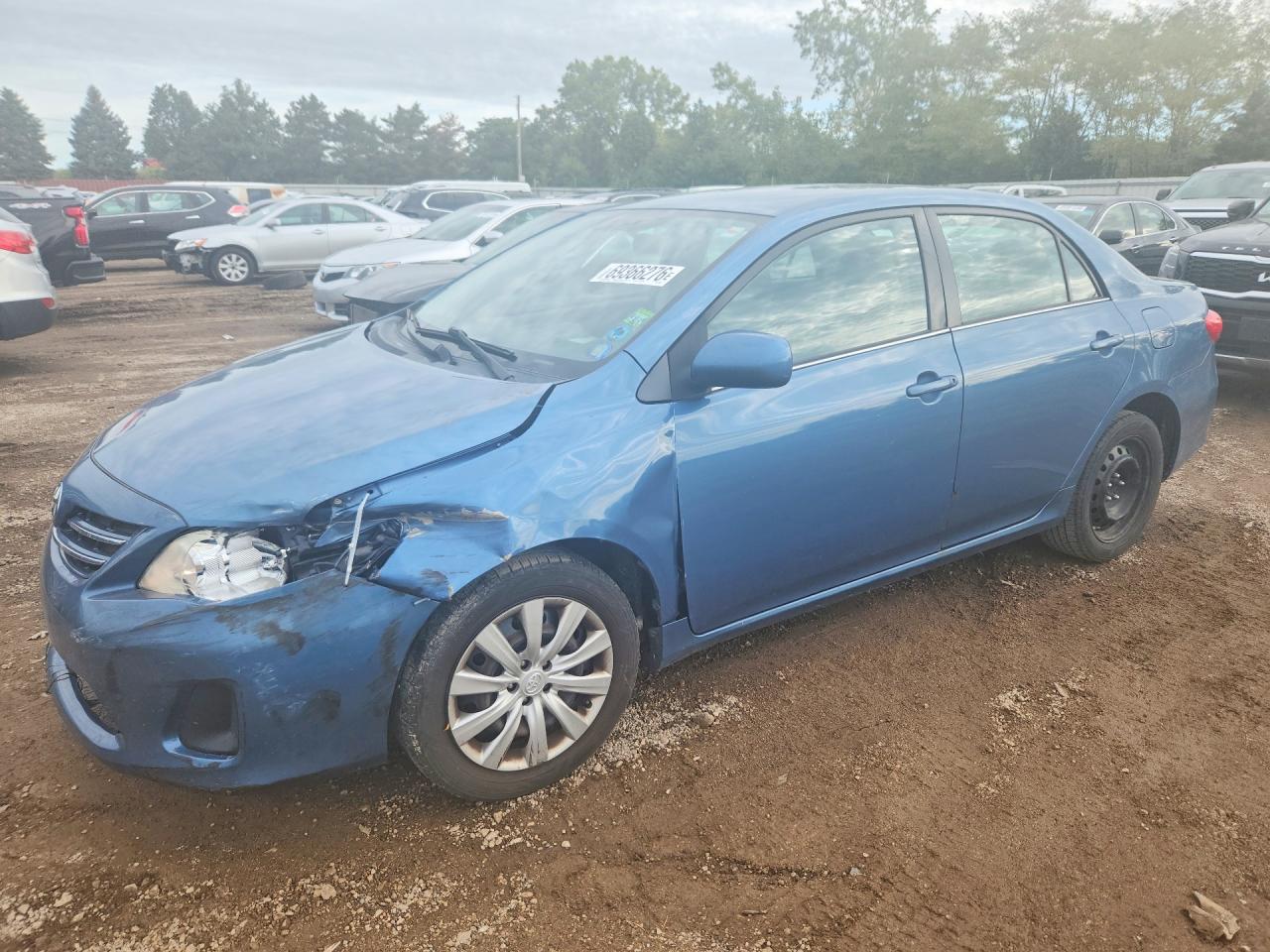 2013 TOYOTA COROLLA — Front 3/4