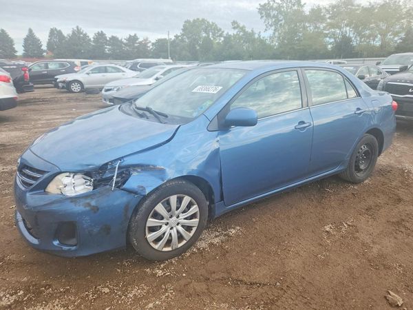 2013 TOYOTA COROLLA — Front 3/4