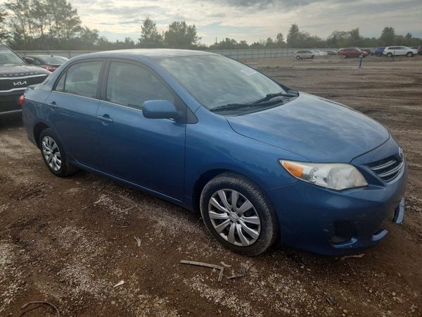 2013 TOYOTA COROLLA — Passenger 3/4