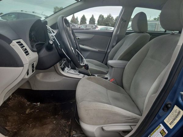 2013 TOYOTA COROLLA — DENT