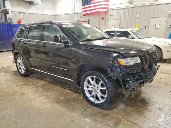 2015 JEEP GRAND CHEROKEE Summit — Passenger 3/4