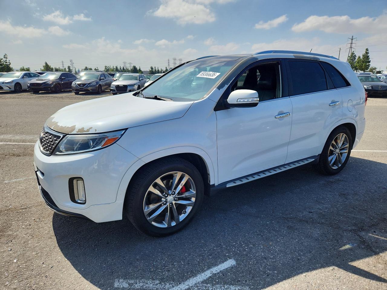 2014 KIA SORENTO — Front 3/4