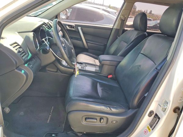 2012 TOYOTA HIGHLANDER Base/Hybrid — DENT