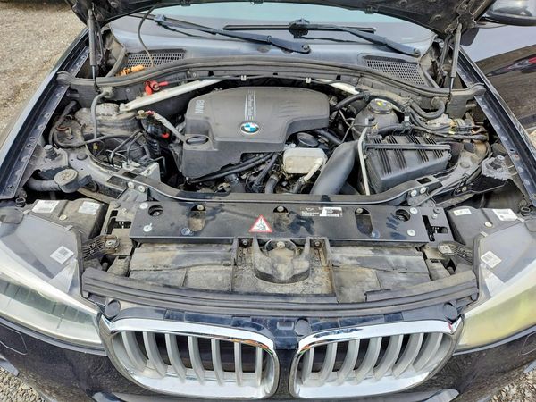 2015 BMW X3 xDrive28i — Engine bay