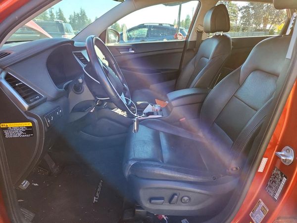 2016 HYUNDAI TUCSON — DENT