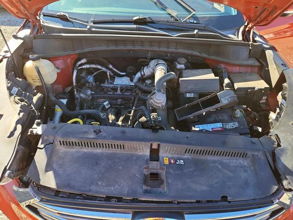 2016 HYUNDAI TUCSON — Engine bay