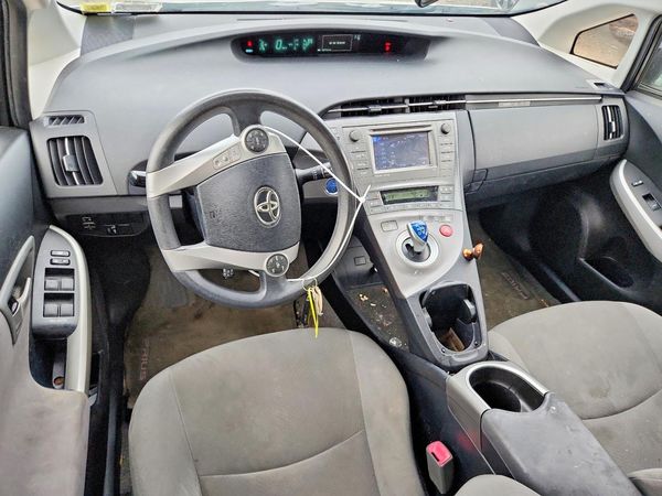 2013 TOYOTA PRIUS — CKPT