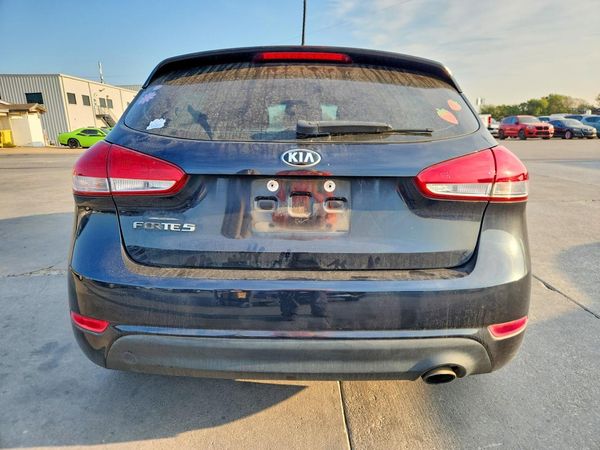 2018 KIA FORTE5 — DIRR