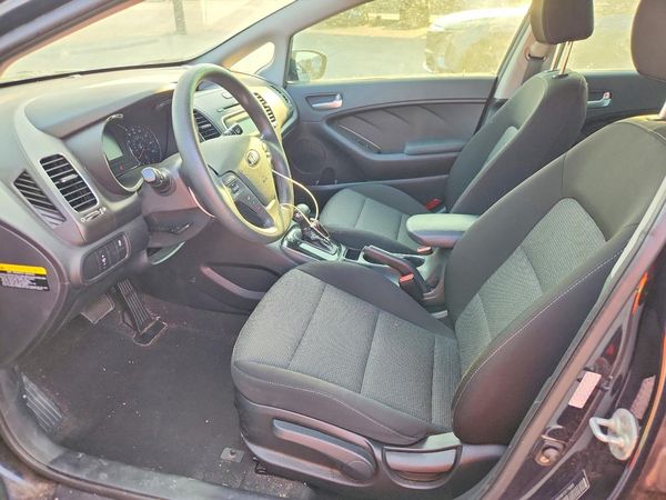 2018 KIA FORTE5 — DENT