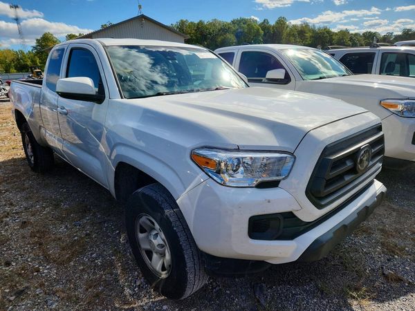 2023 TOYOTA TACOMA SR5 — Passenger 3/4