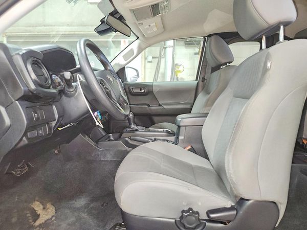 2023 TOYOTA TACOMA SR5 — DENT