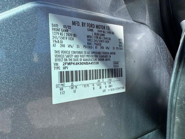 2022 FORD EDGE Titanium