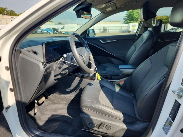 2024 KIA NIRO Wind — DENT
