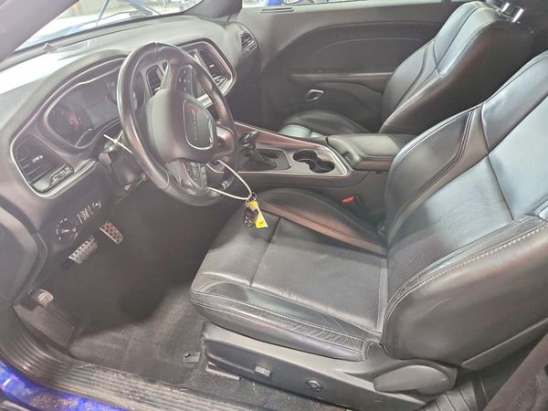 2019 DODGE CHALLENGER SXT
