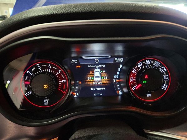 2019 DODGE CHALLENGER SXT
