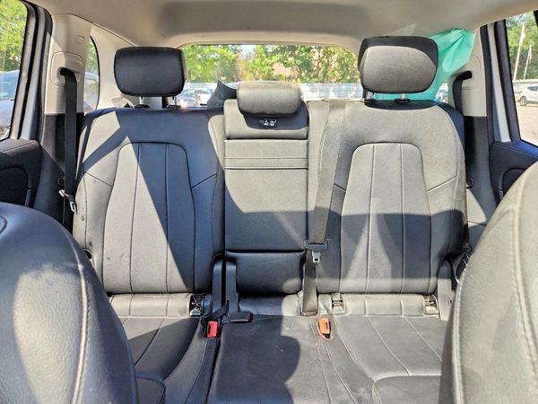 2021 MERCEDES-BENZ GLB-CLASS GLB250-4M — SUVN