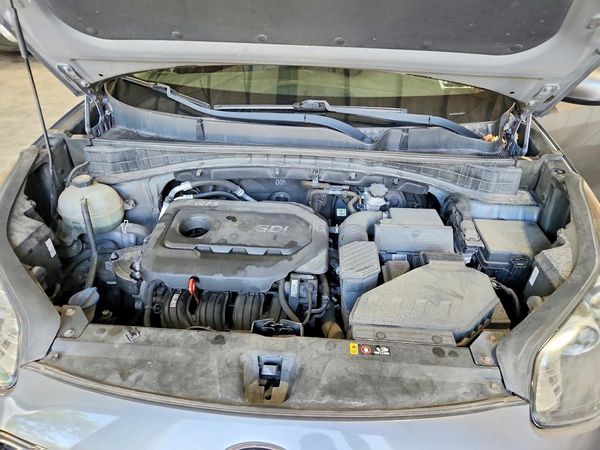 2017 KIA SPORTAGE LX — Engine bay