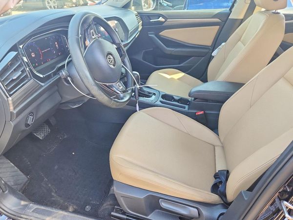 2019 VOLKSWAGEN JETTA — DENT