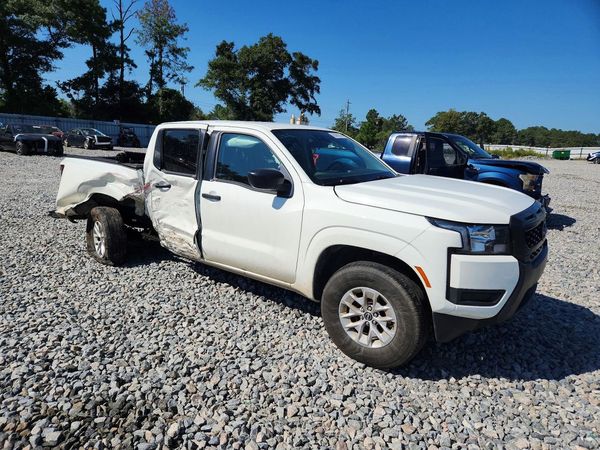 2025 NISSAN FRONTIER — Passenger 3/4